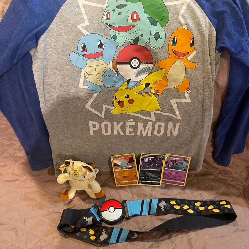 Pokémon bundle - Picture 3 of 7